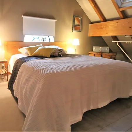 Wooden House In Quirin With Nordic Bath *